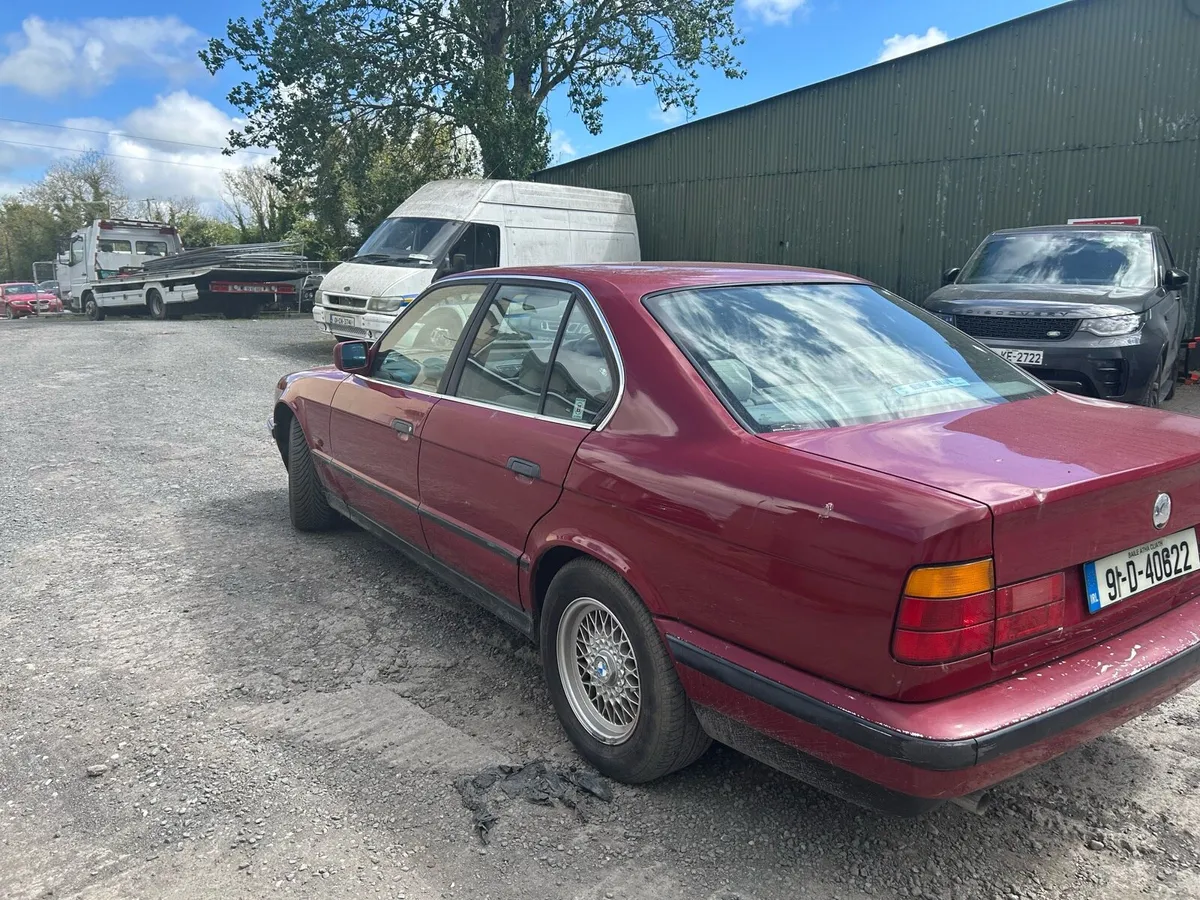 BMW e34 518i - Image 3