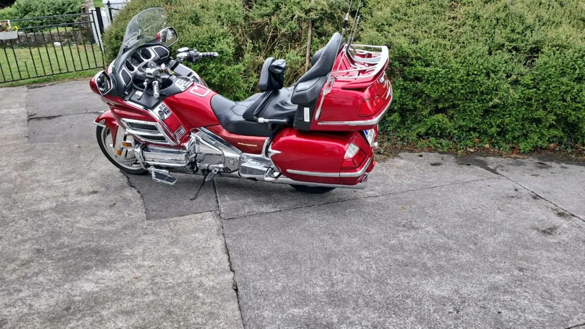 Motorbike - Image 2