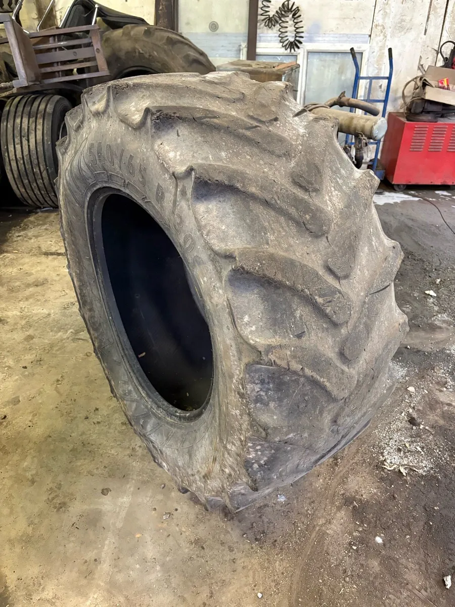 JCB Fastrac Tyres 540/65 R30 - Image 1