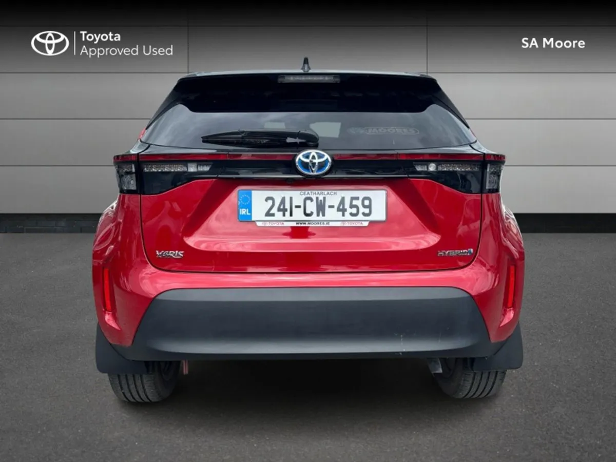 Toyota Yaris Cross Hybrid Luna Sport - Image 4