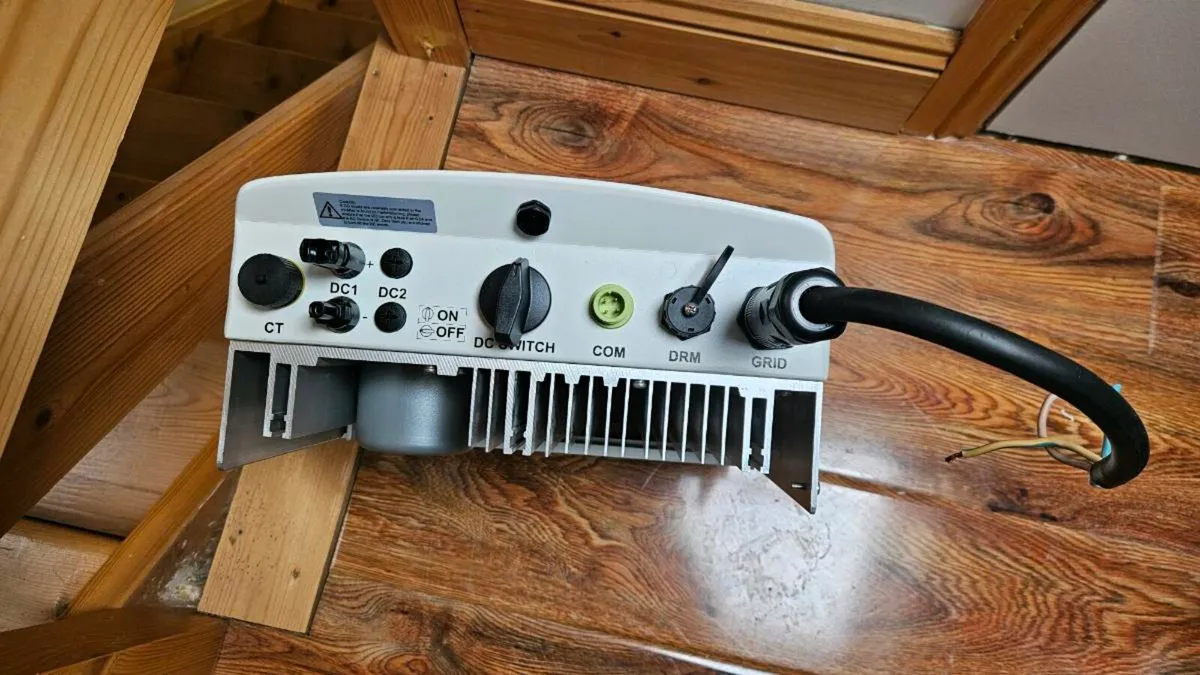 Solis S5-GR1P3.6K-M-DC Mini Inverter 3.6kW - Image 2