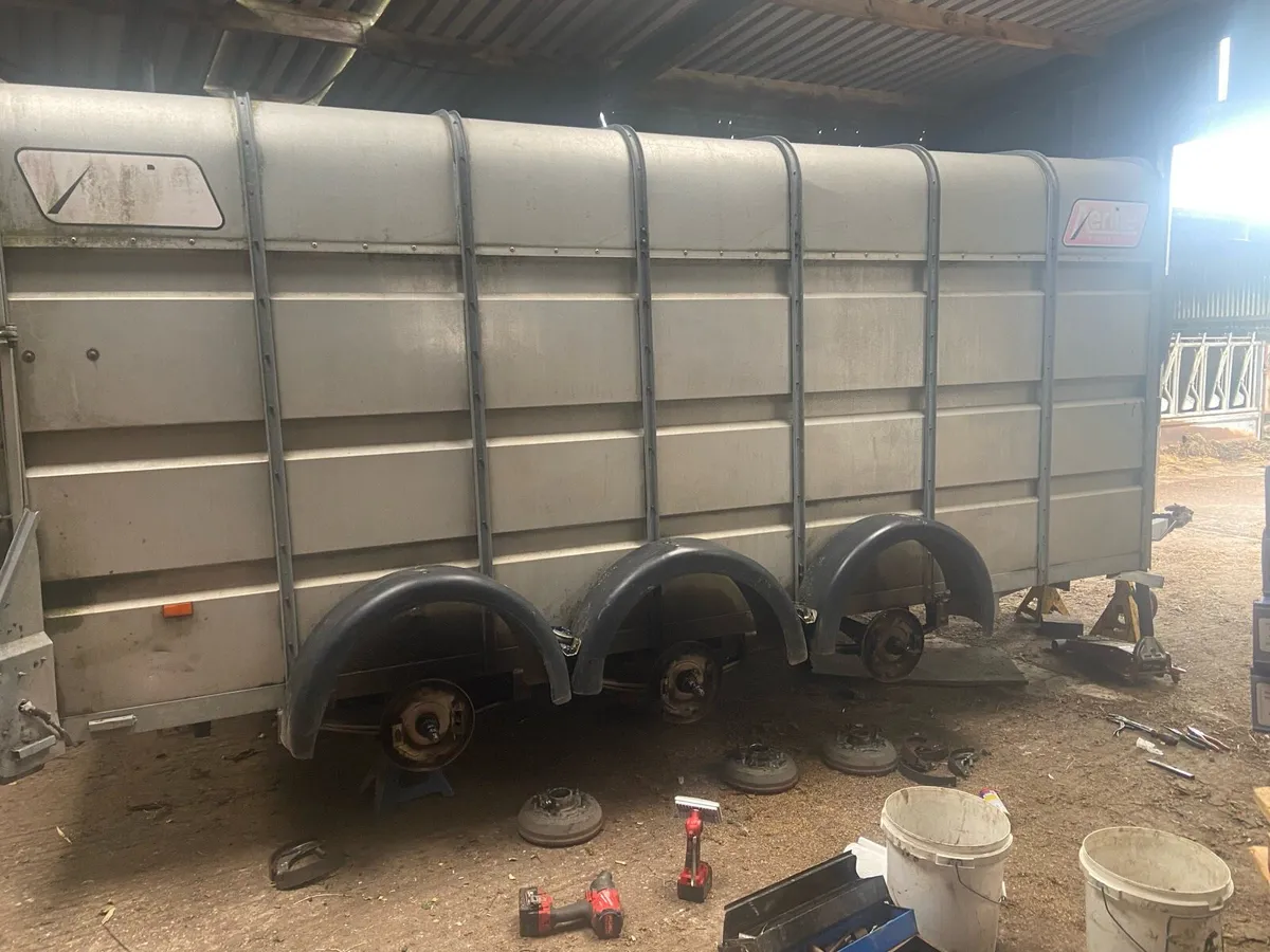 Trailer brake repairs and certification - Image 3
