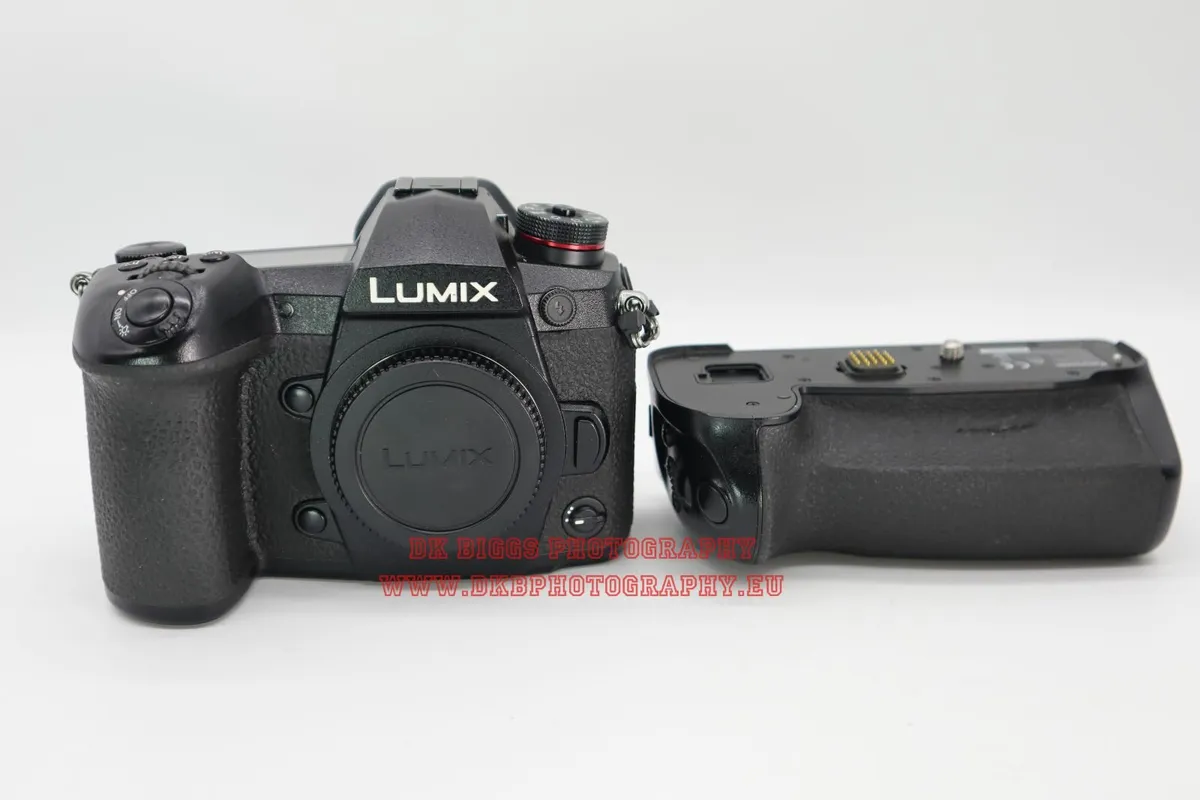 PANASONIC LUMIX DC-G9 & PANASONIC DMW-BGG9 B-GRIP - Image 3