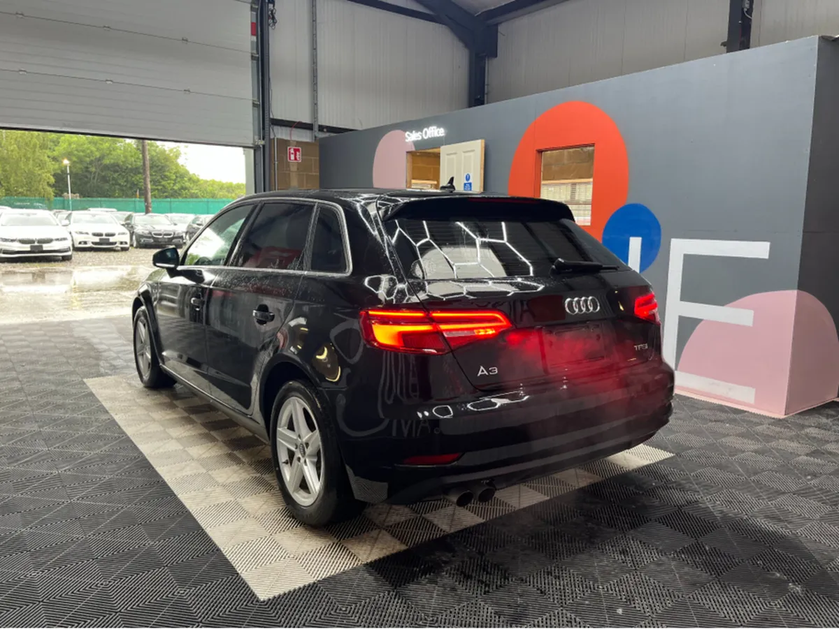 Audi A3 1.4 TFSI / 42k KMs / REVERSE CAMERA , ADAP - Image 4