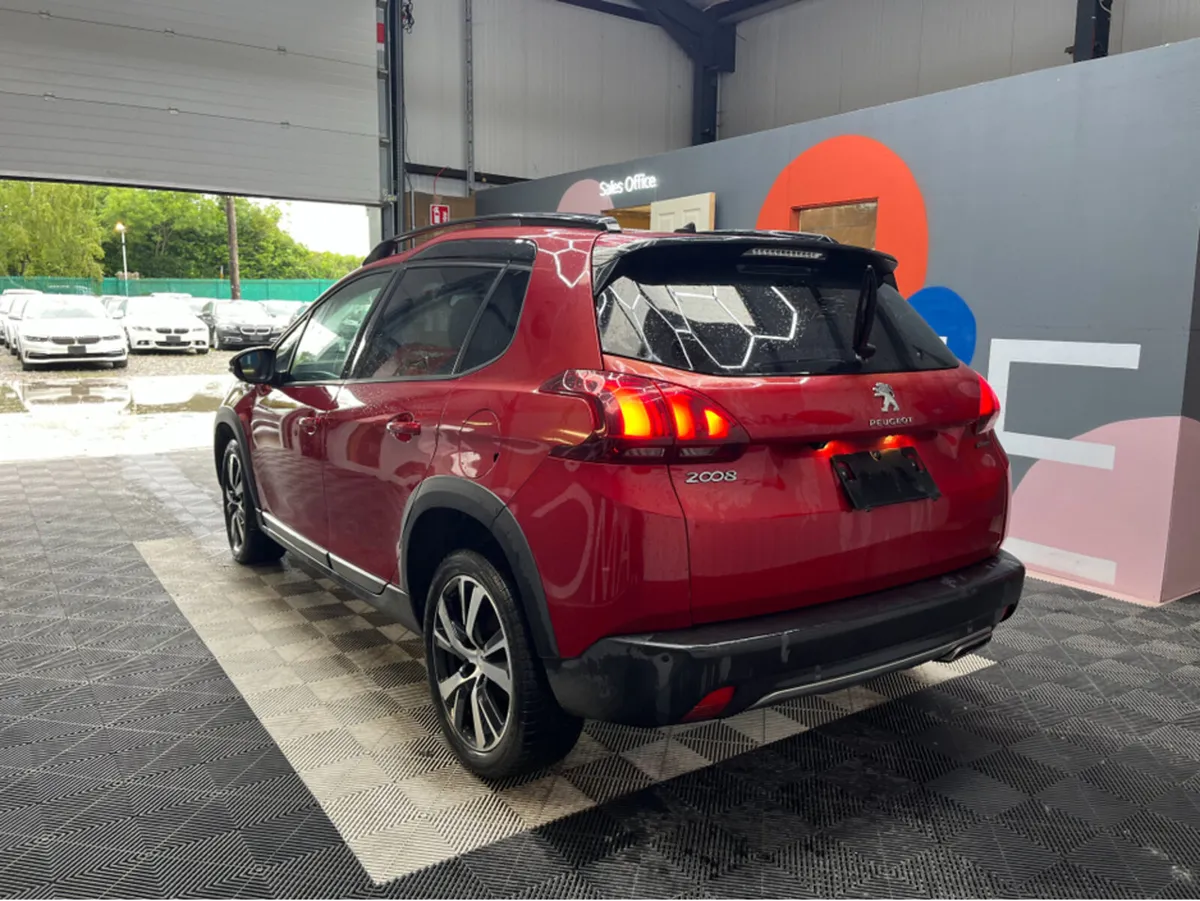 Peugeot 2008 GT LINE / 32k KMs / HEATED SEATS , RE - Image 4