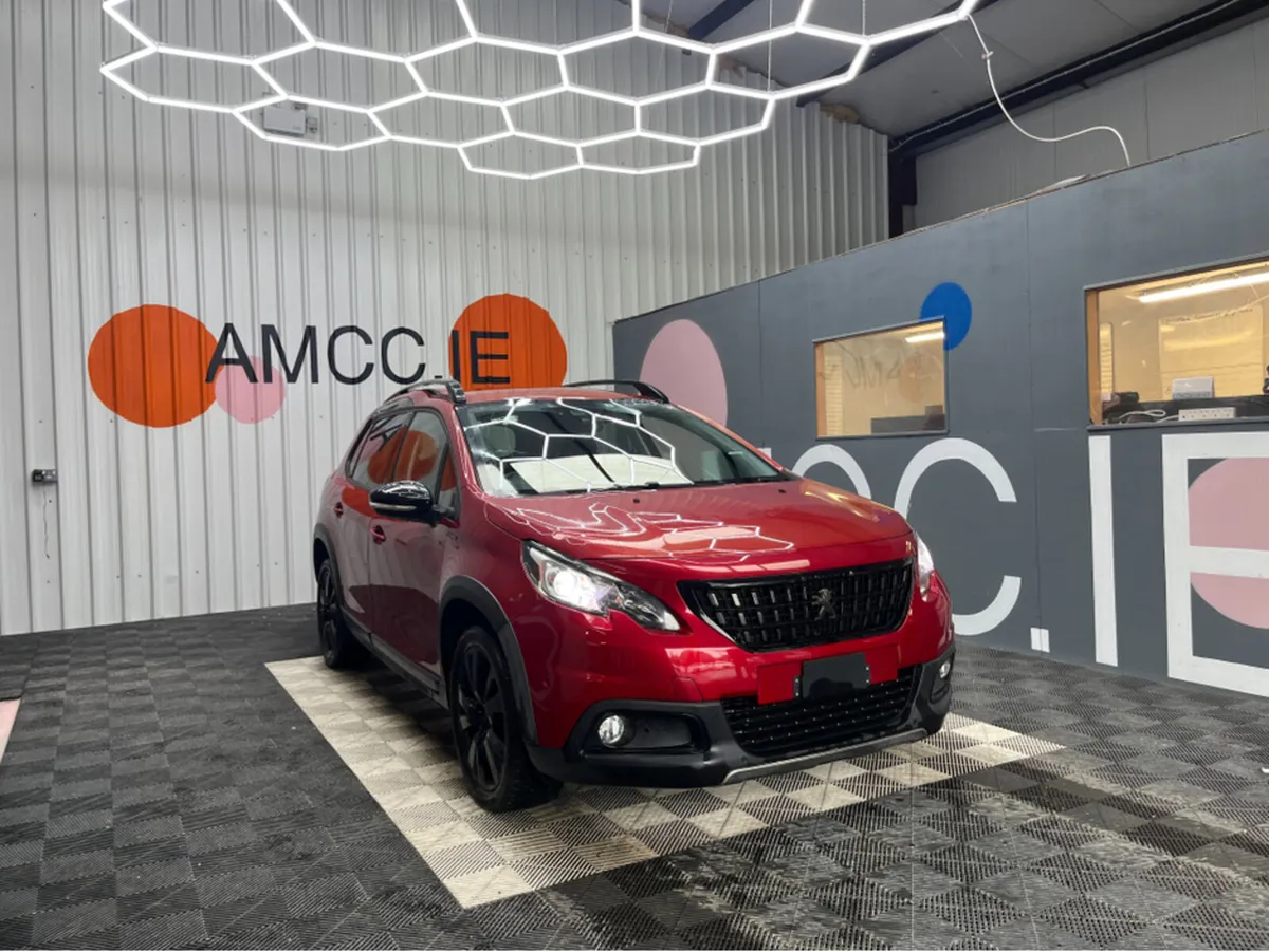 Peugeot 2008 GT LINE BLACK PACK / 26k KMs / HEATED - Image 1