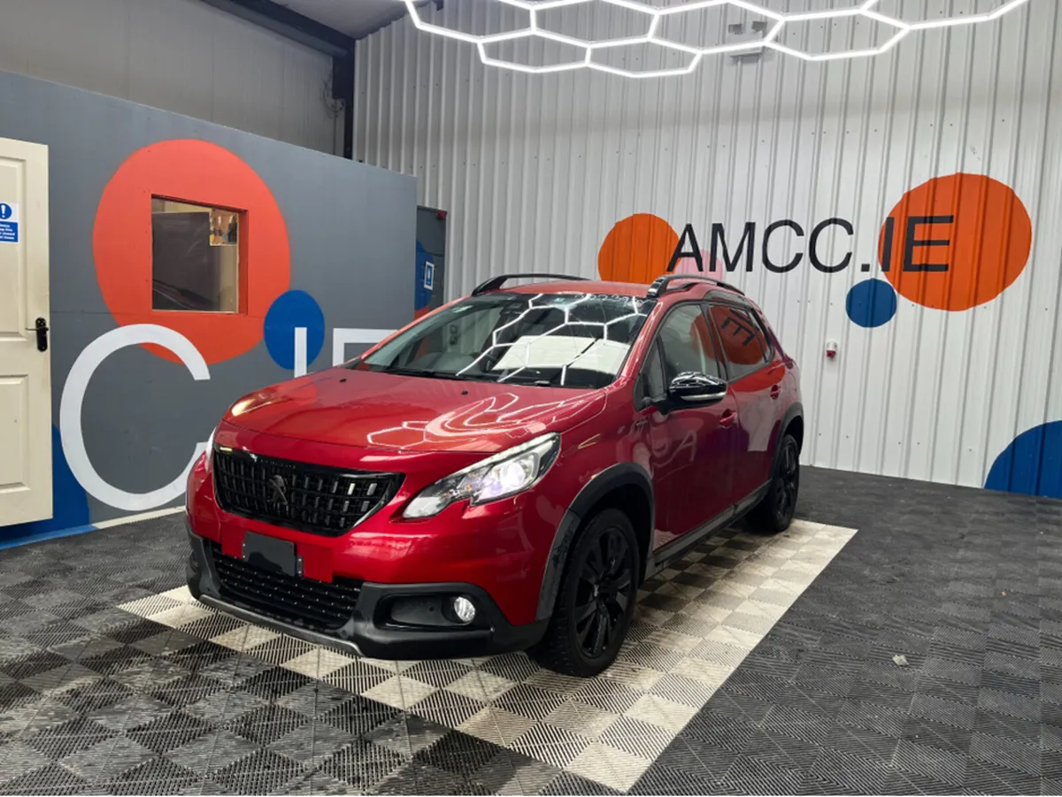 Peugeot 2008 GT LINE BLACK PACK / 26k KMs / HEATED - Image 3