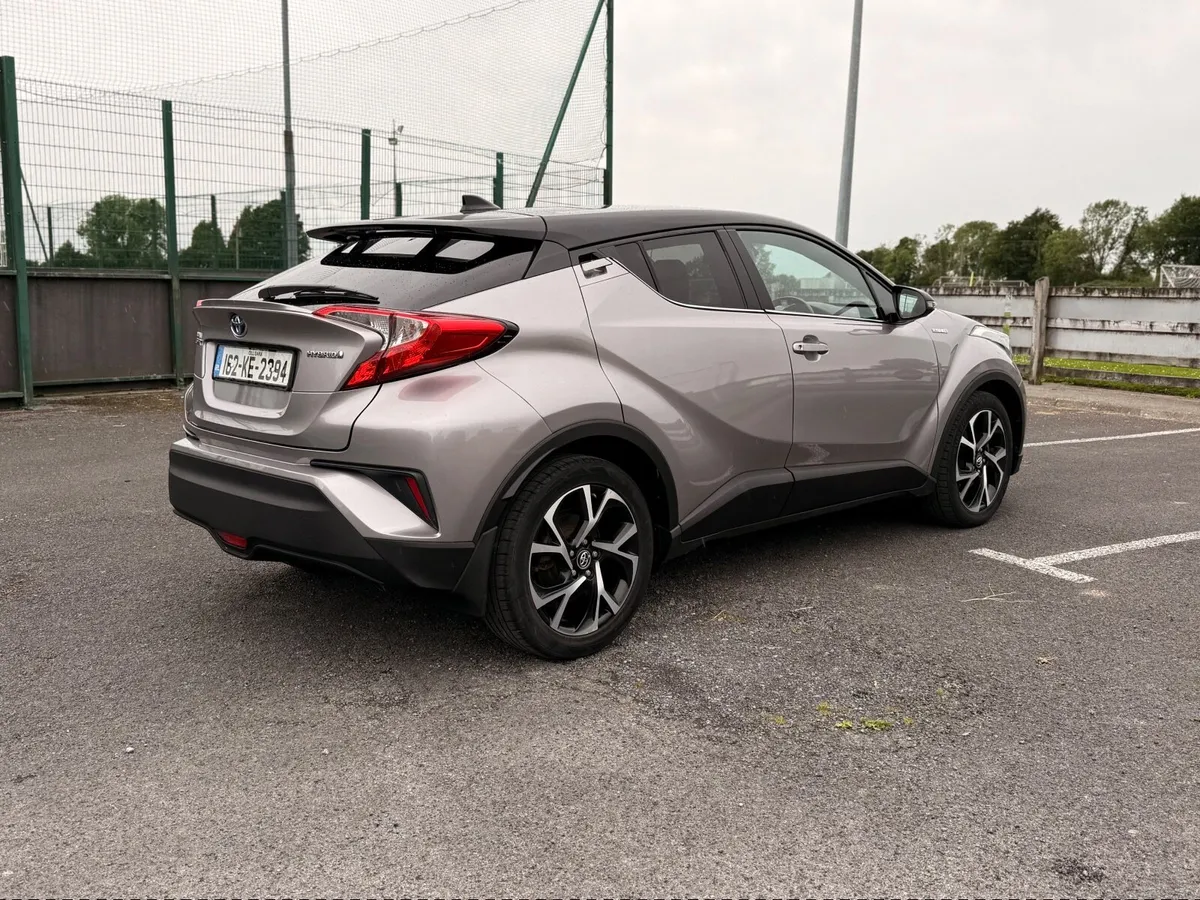 Toyota C-HR 2016 ONLY 73KM - Image 4
