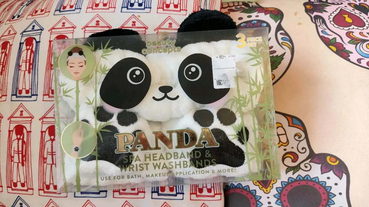 Panda Spa Headband & Wrist Washbands Set 🐼 - Image 3