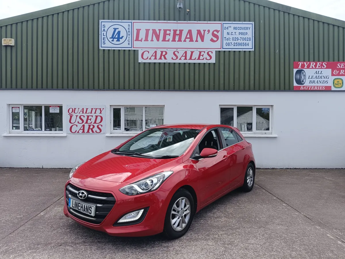 2015 Hyundai i30, 1.6 CRDI low miles + SAT NAV! - Image 1