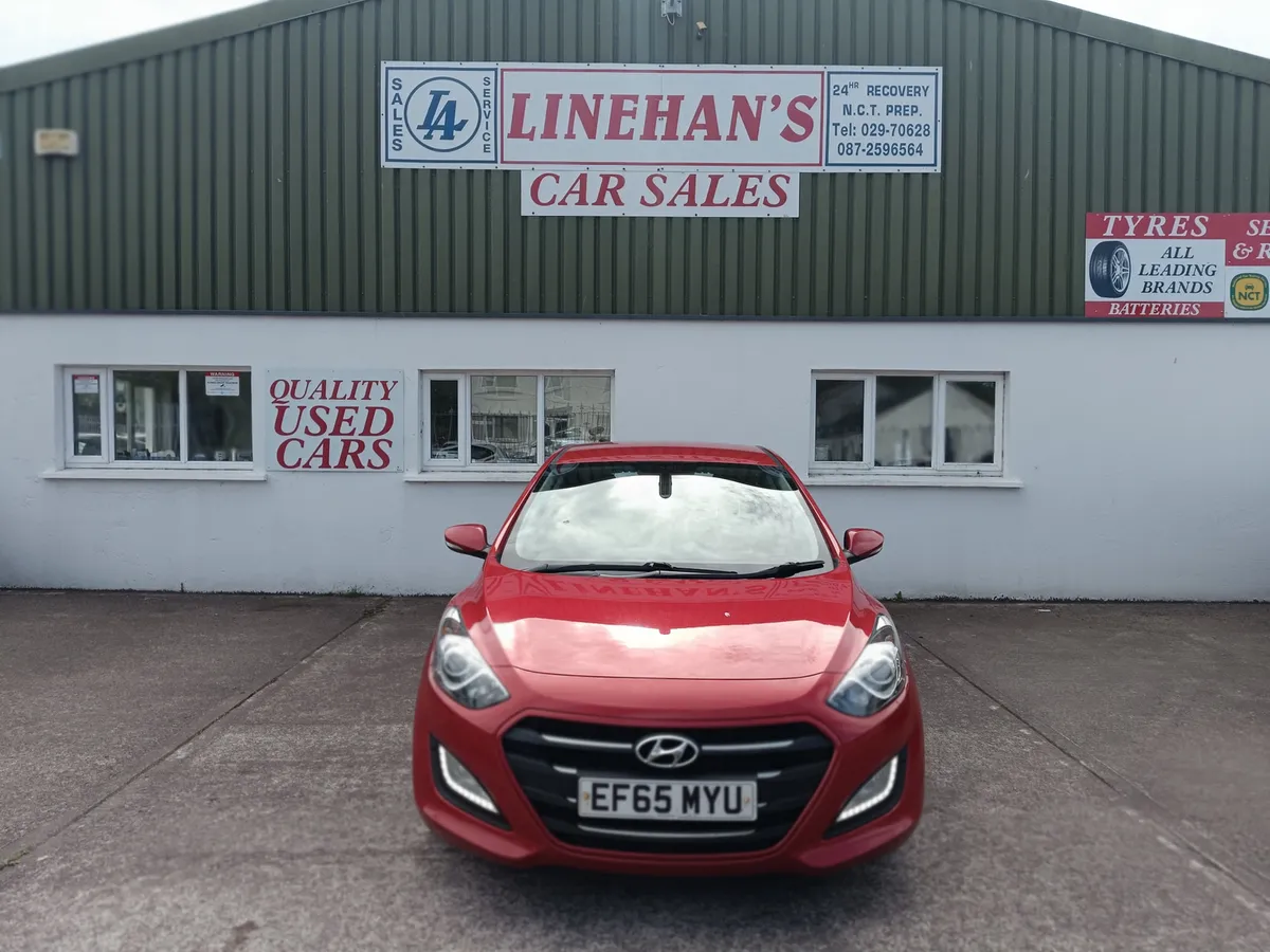 2015 Hyundai i30, 1.6 CRDI low miles + SAT NAV! - Image 2