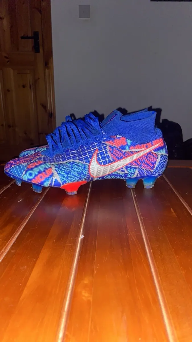 football boots - Image 2