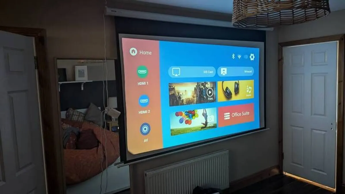 Motorised Projector Screen - Image 1