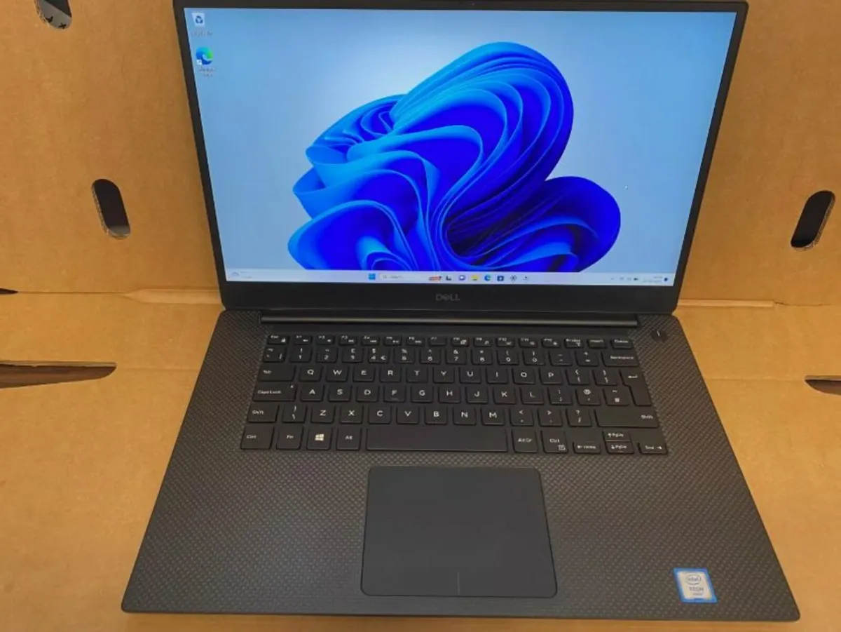 Dell Precision 5540 15.6"" Gaming XEON 16GB 512GB - Image 3