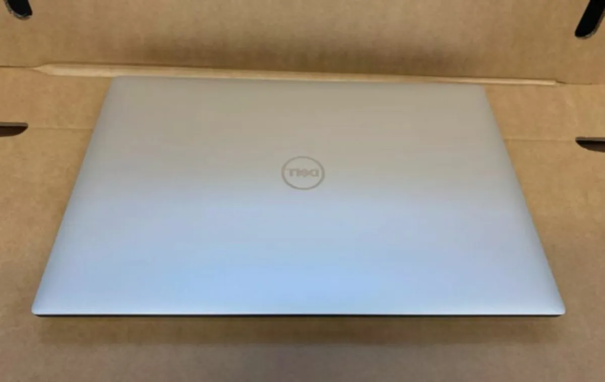 Dell Precision 5540 15.6"" Gaming XEON 16GB 512GB - Image 4