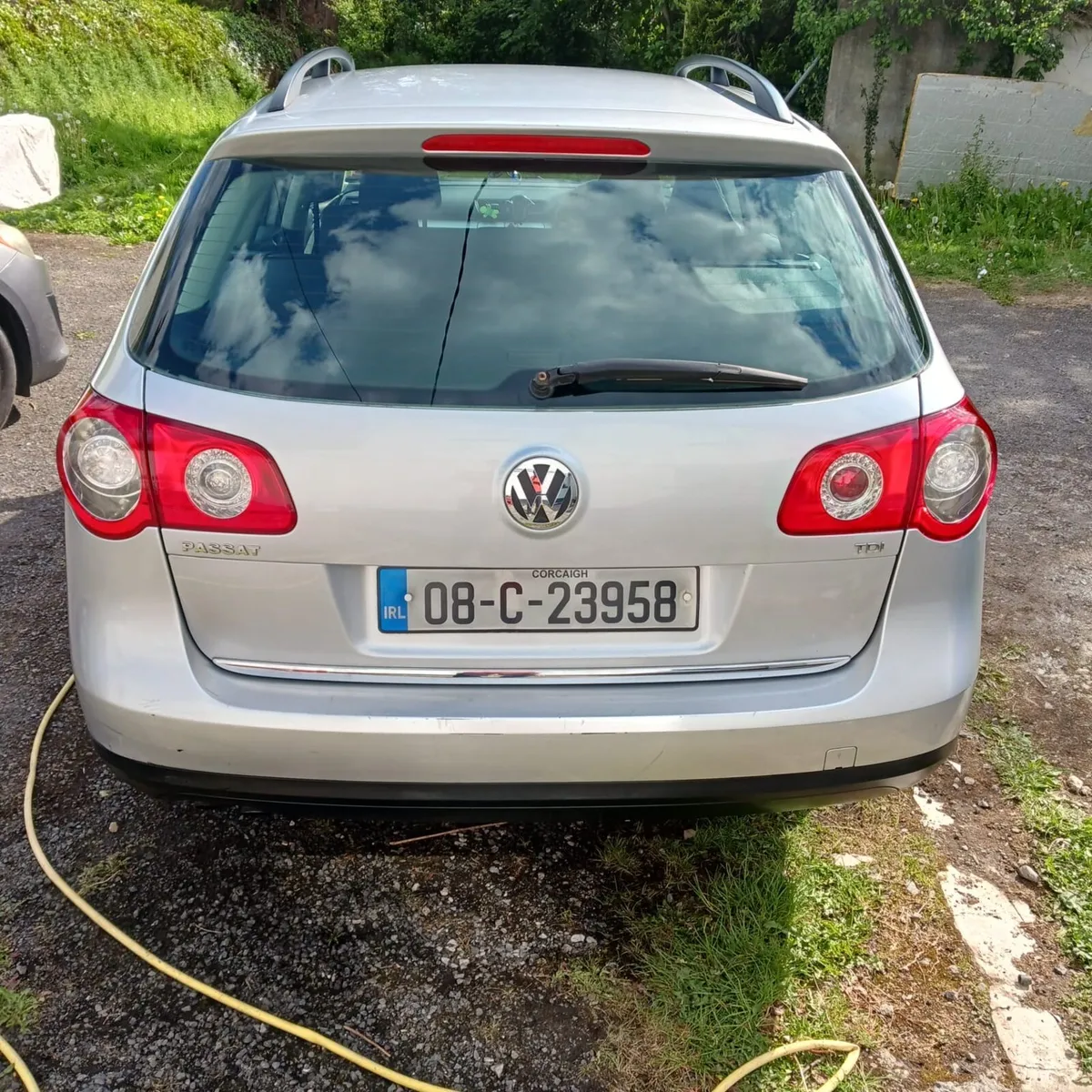 Volkswagen Passat 2008 - Image 2