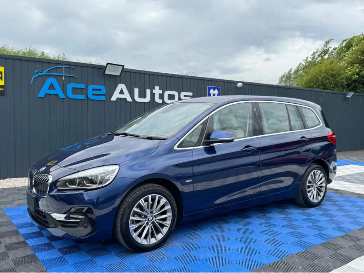 BMW 2-Series ***DEPOSIT TAKEN*** LUXURY - 2.0L DIE - Image 3