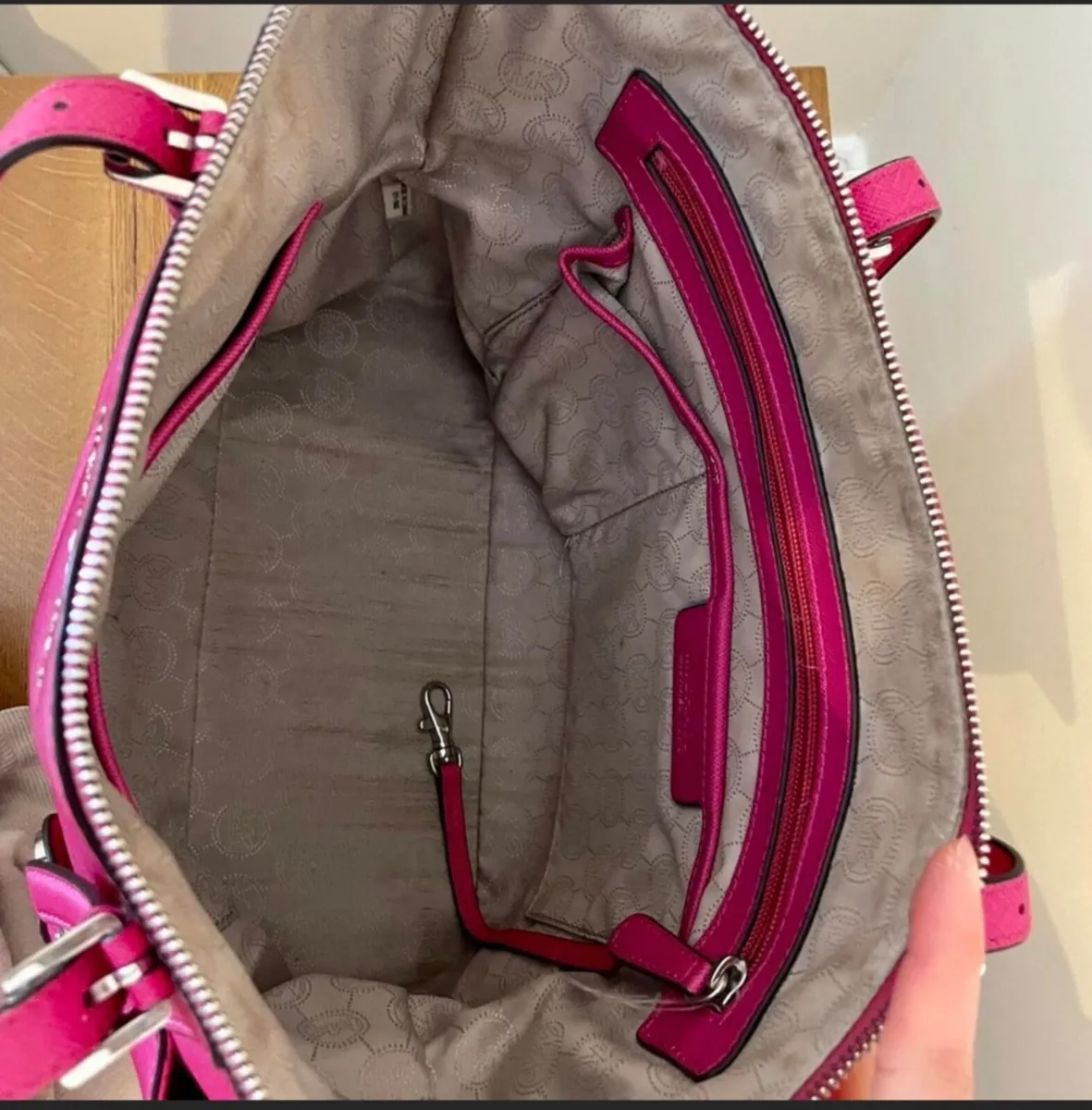 Michael kors bag - Image 2