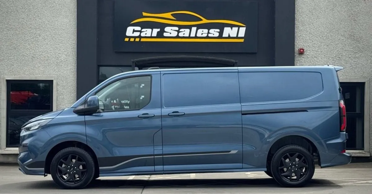 Ford Transit Custom 2.0 300 Ecoblue Sport Panel V - Image 3