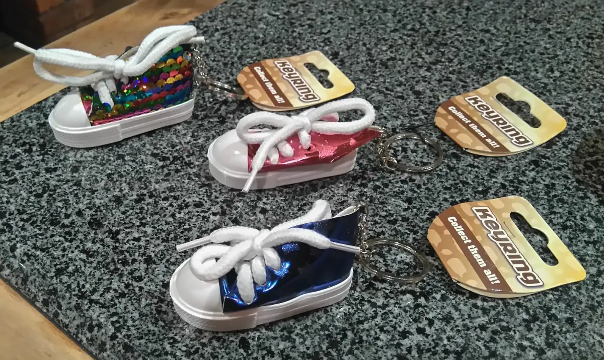 3 KEYRING BOOTS (BRAND NEW). - Image 1