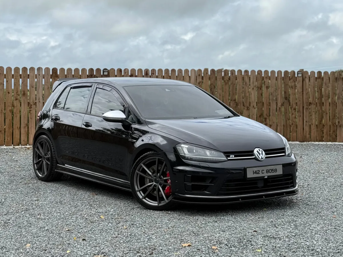 VOLKSWAGEN GOLF R! - Image 3