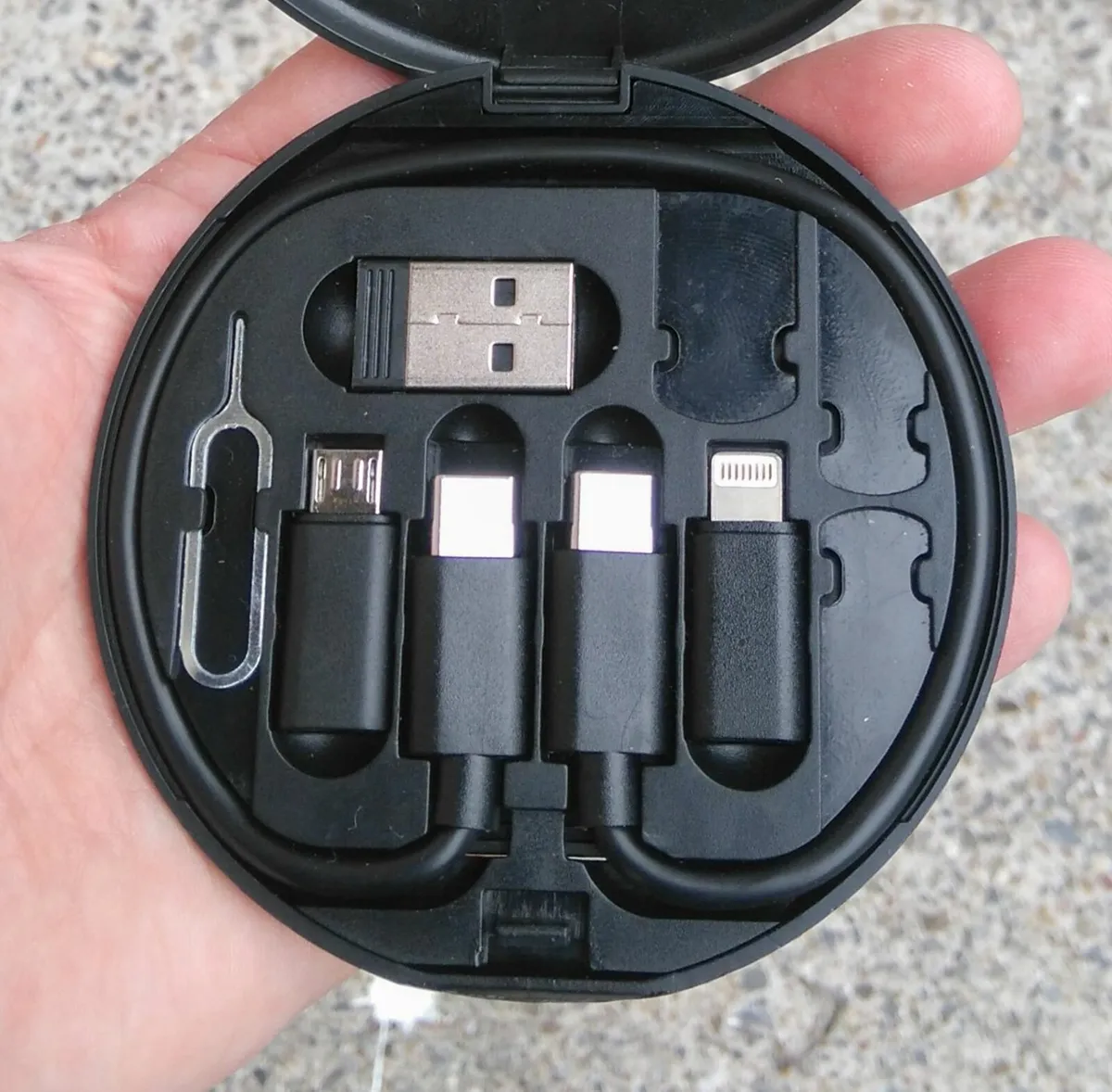 MULTIFUNCTIONAL DATA CABLE SET (BRAND NEW). - Image 2