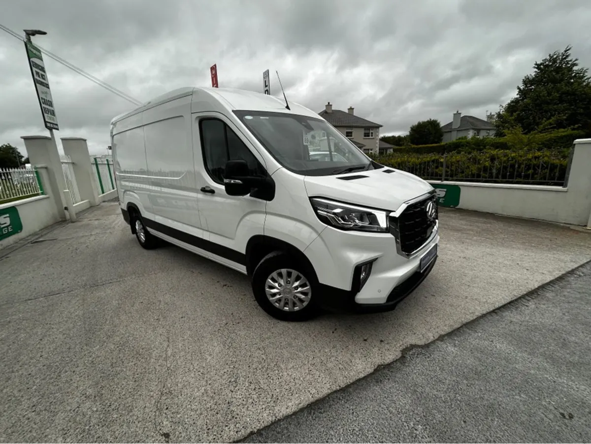 Maxus Deliver 9 FWD Maxus Deliver 9 LUX Model Wit - Image 1