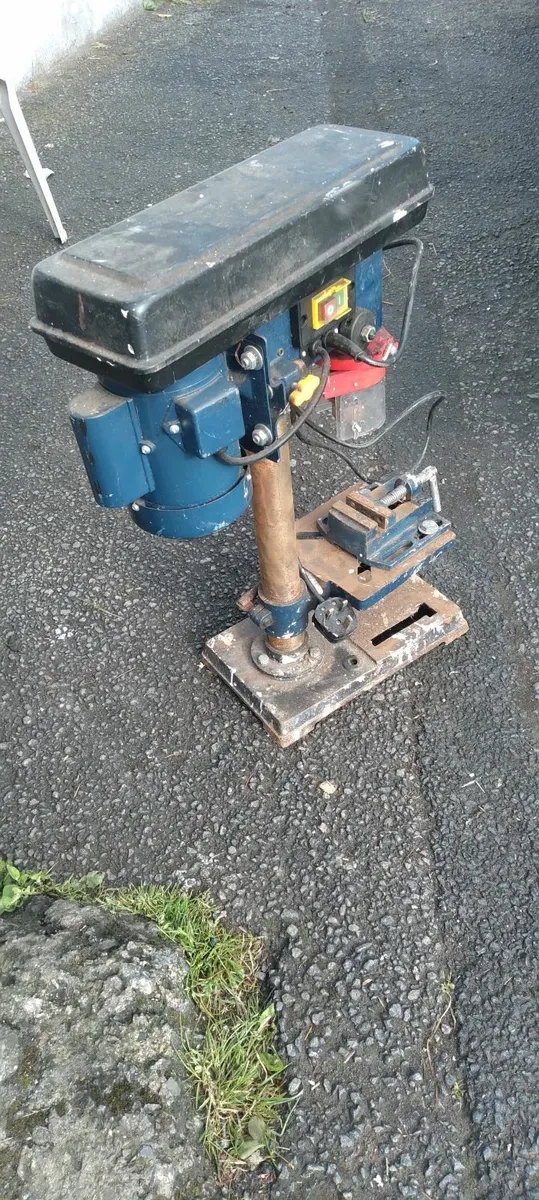 500w bench drill working perfectly price too sell - Image 4