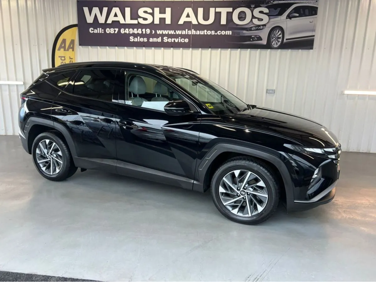 Hyundai Tucson Executive 5DR - Image 1