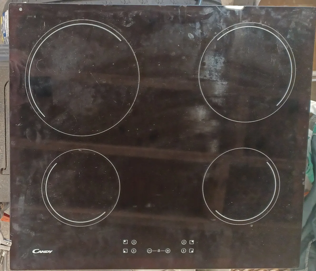 Electric hob - Image 1