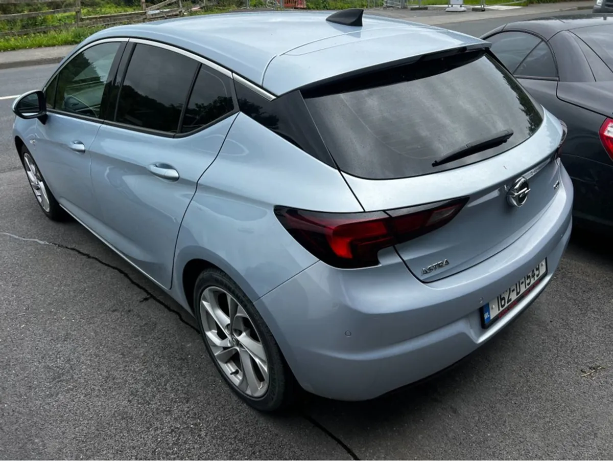 Opel Astra SRI 1.6 Cdti 110PS 5DR Low KMS - Image 4