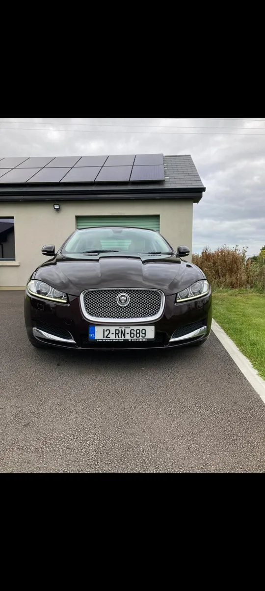 Jaguar XF 3 litre Diesel Auto - Image 2