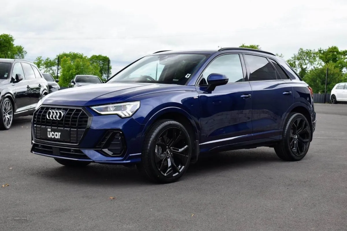 Audi Q3 2.0 TDI 35 S Line - Image 3