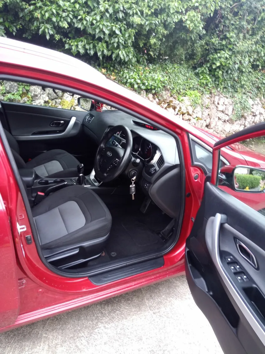 Kia Ceed 2015 - Image 4