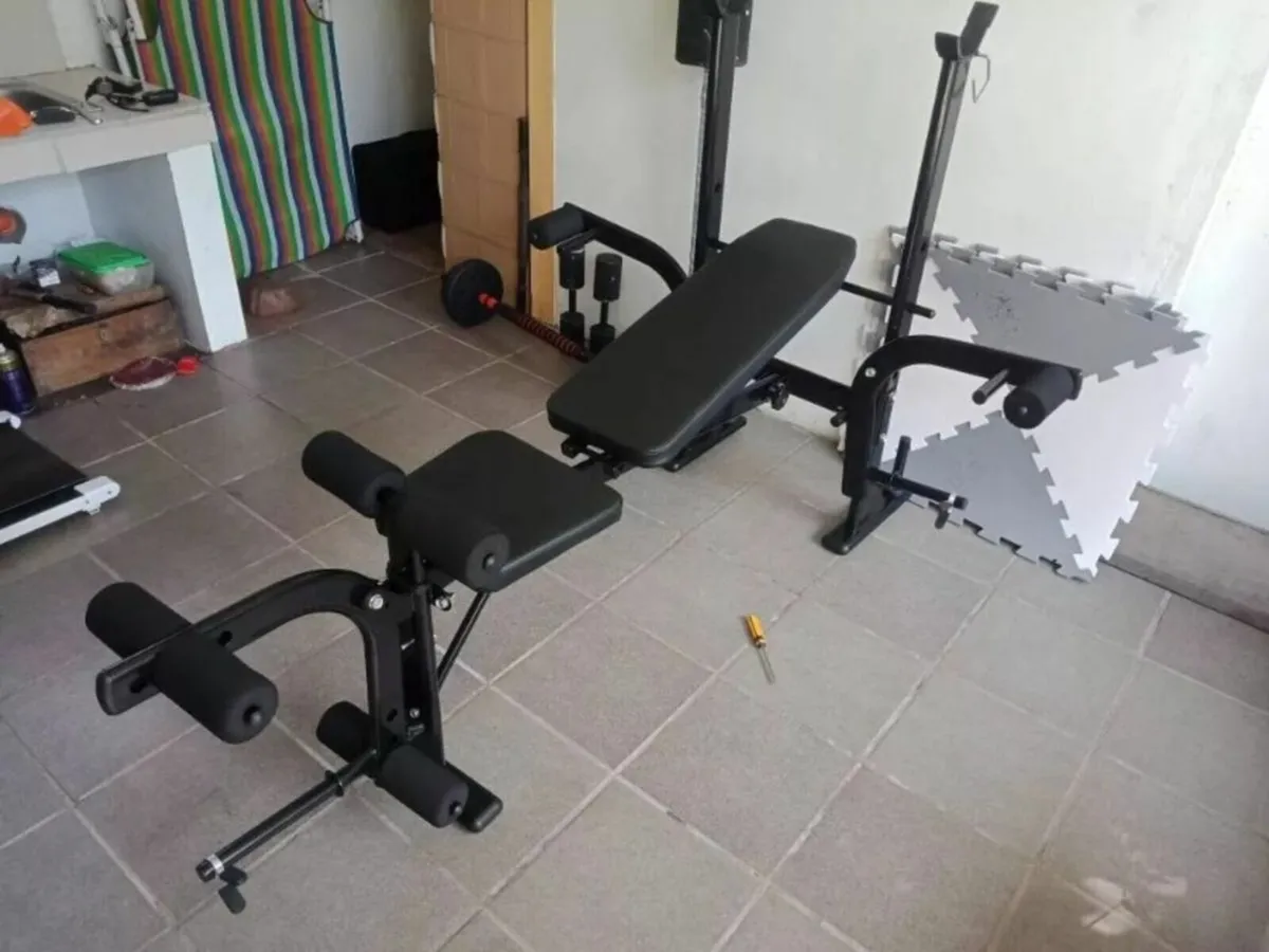Adjustable Weight Bench multifunctiona brand new - Image 1