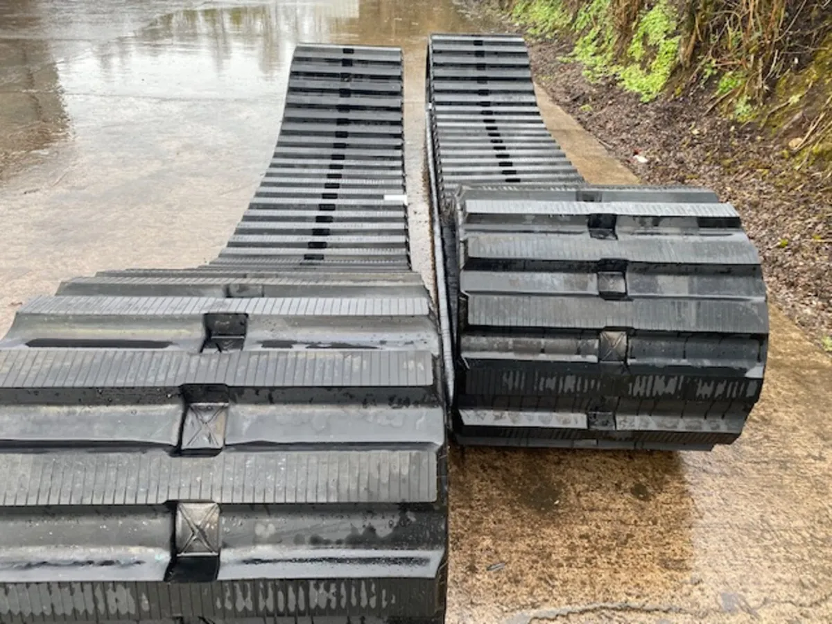 Crawler Dumper Tracks At @ Undercarriage Ireland - Image 4