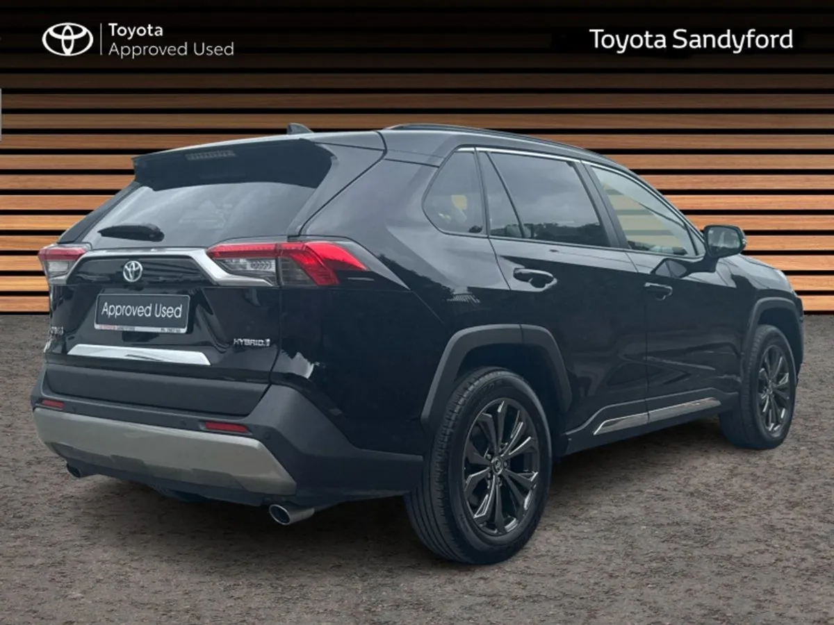Toyota Rav4 Hybrid SOL Auto // Leather Heated Sea - Image 2