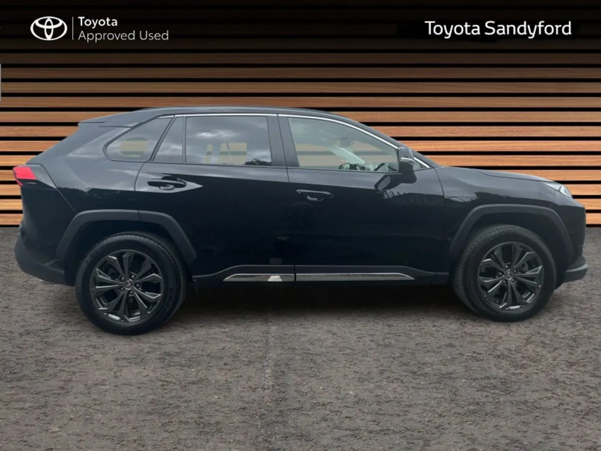 Toyota Rav4 Hybrid SOL Auto // Leather Heated Sea - Image 3