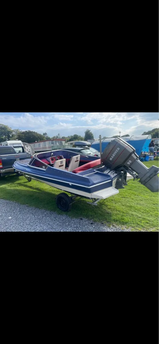 Broom speed boat - Image 1