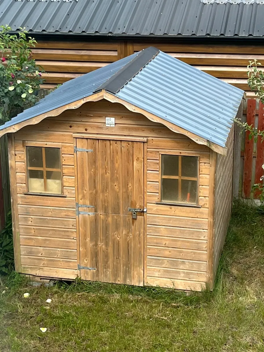 Must go this weekend - Garden shed 8ft x 8ft - Image 1