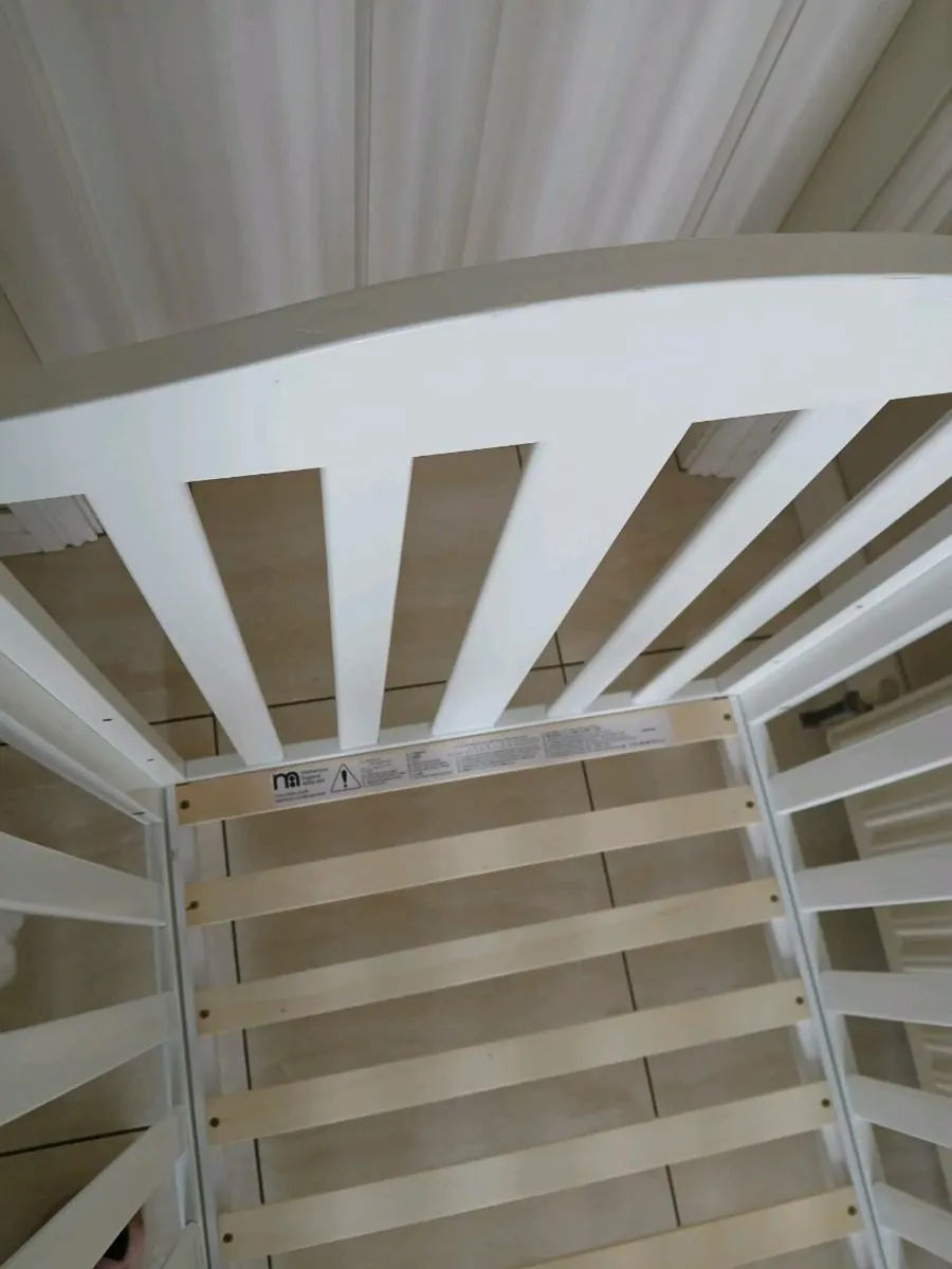 Cot 120 x 60. - Image 2