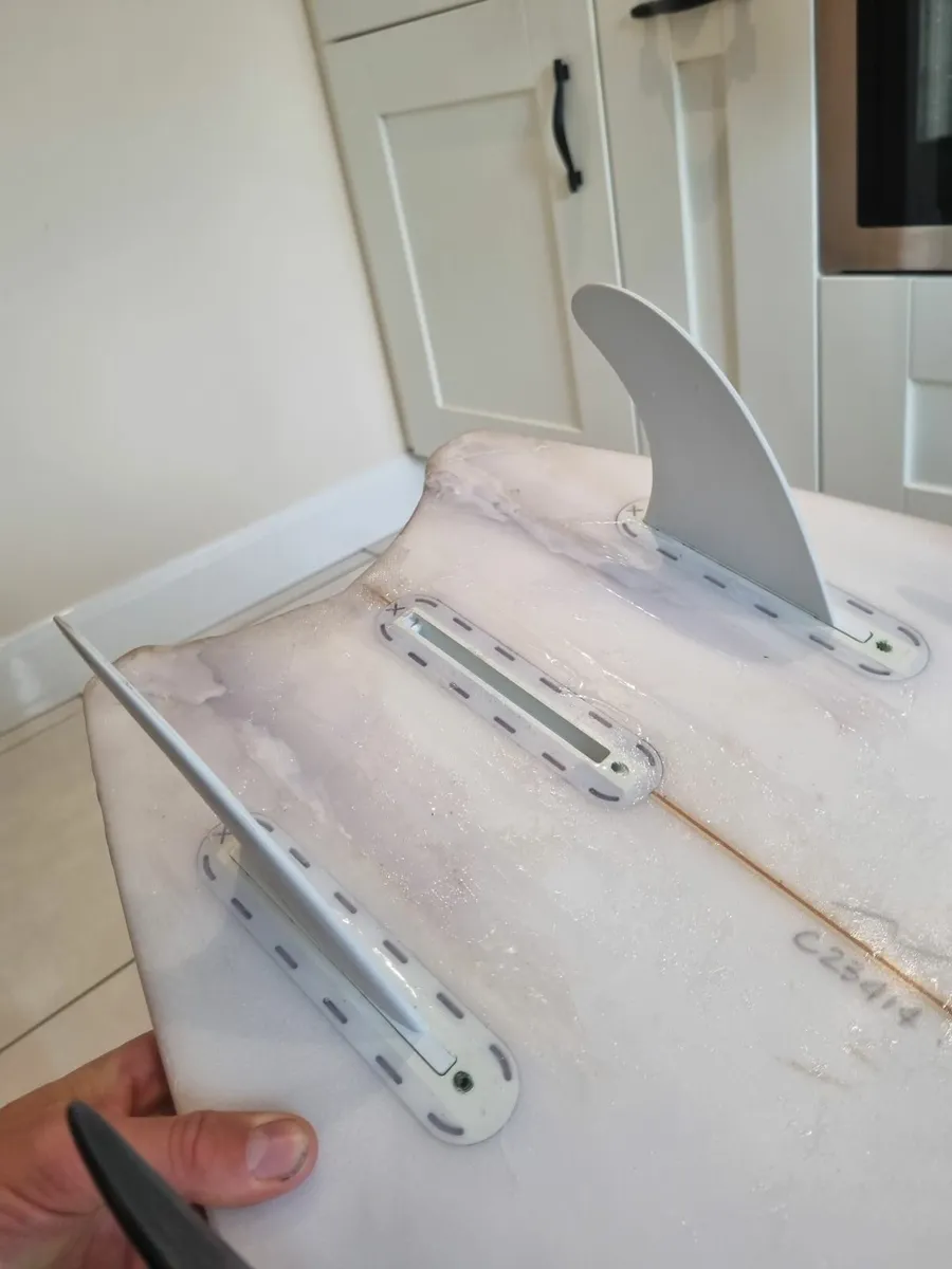Surfboard Fish Lost 5'6" (31 L) - Image 3