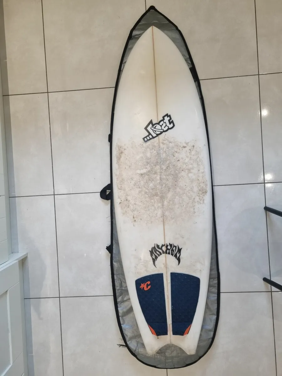Surfboard Fish Lost 5'6" (31 L) - Image 1