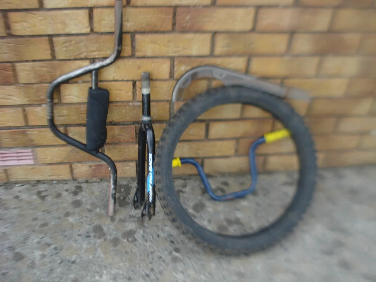 OLD BICYCLE BMW PARTS SHED CLEAROUT. - Image 2