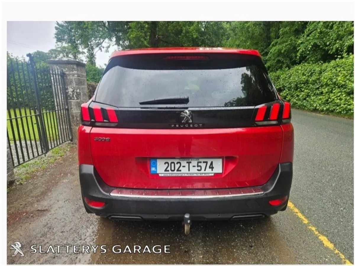 Peugeot 5008 1.5 Bluehdi 130bhp Allure - Image 4