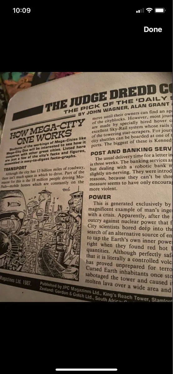 The Judge Dredd Collection 3 - Image 2