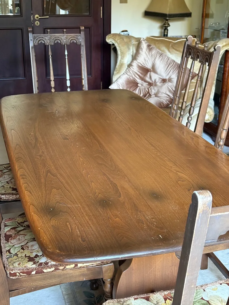 Dining / kitchen table & six chairs - Image 1