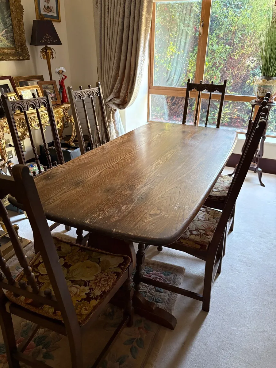 Dining / kitchen table & six chairs - Image 4
