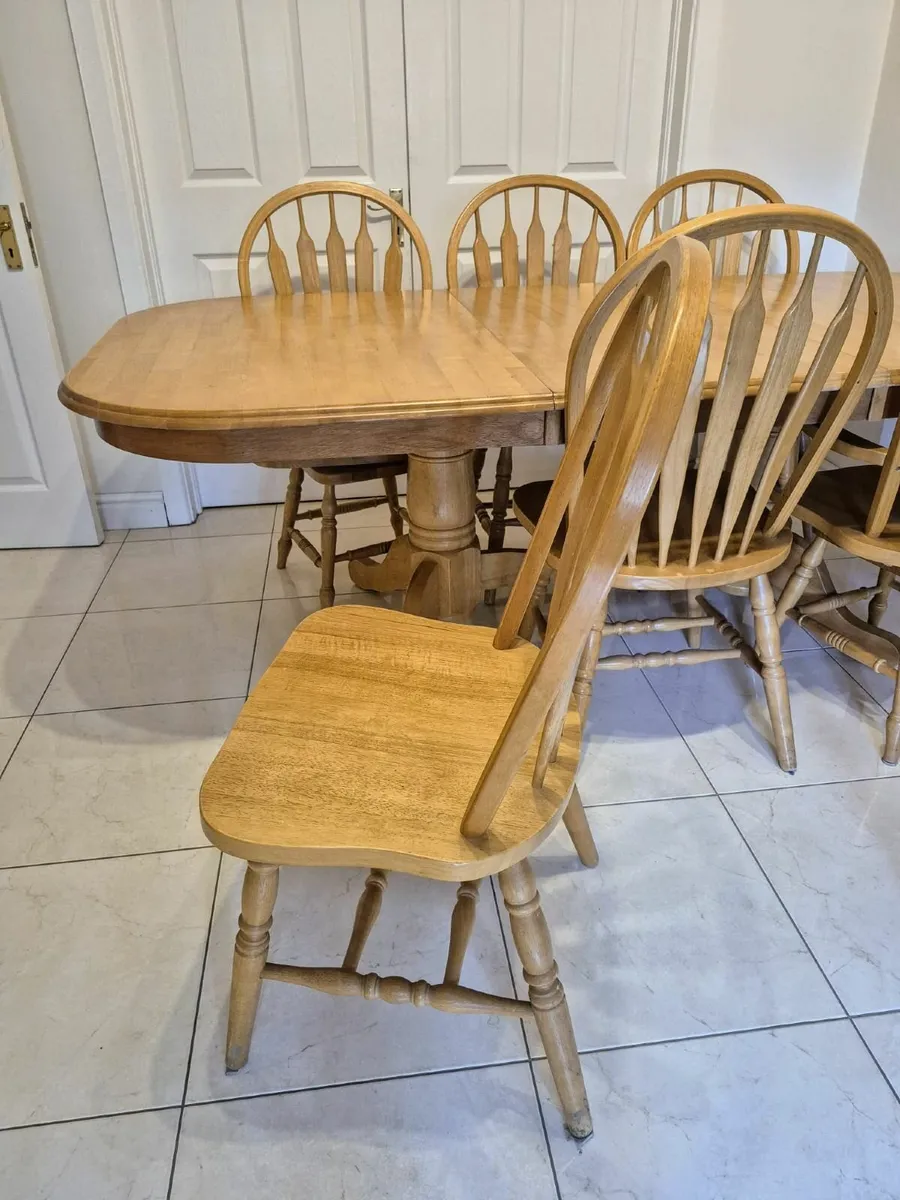 kitchen table + chairs - Image 3