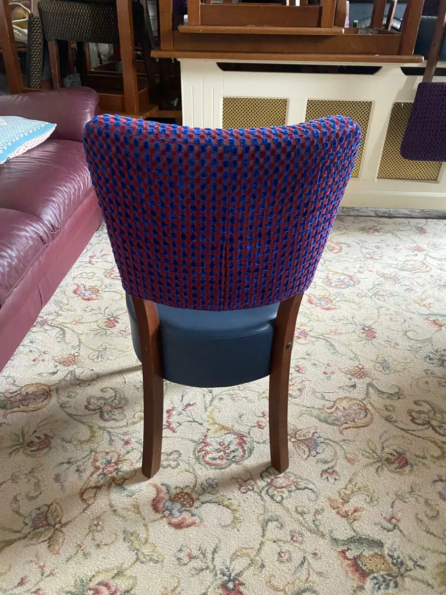 Restaurant/Bar chairs and tables - Image 4